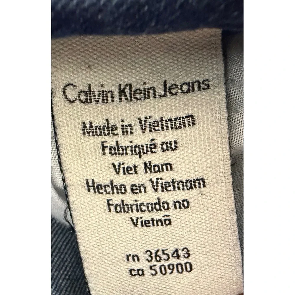 Calvin Klein Jeans Womens Size 10 Cropped Skinny Medium Wash Denim Blue Jeans